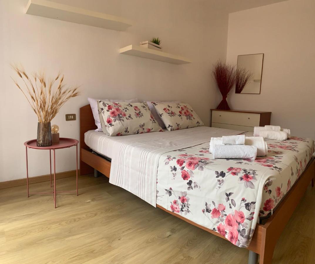 Clo Apartment トスコラーノ・マデルノ エクステリア 写真