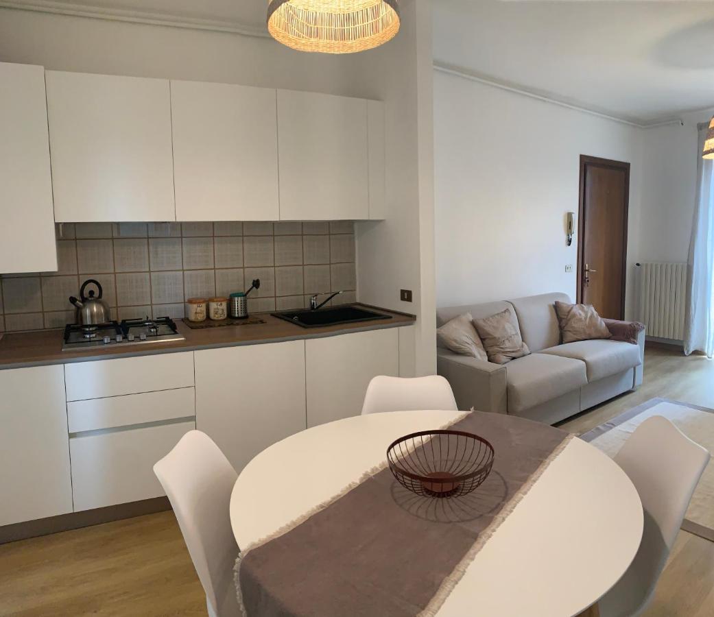 Clo Apartment トスコラーノ・マデルノ エクステリア 写真
