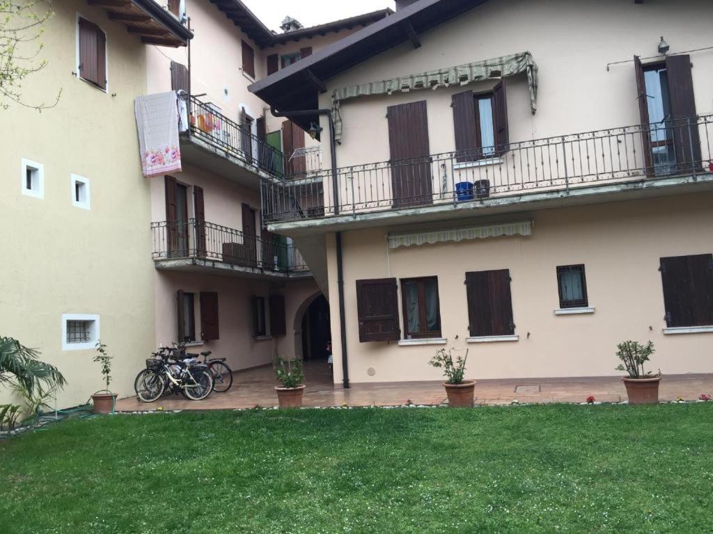 Clo Apartment トスコラーノ・マデルノ エクステリア 写真